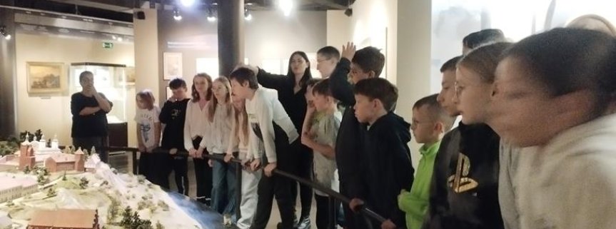 Klasy IV-V udały się do Płocka.