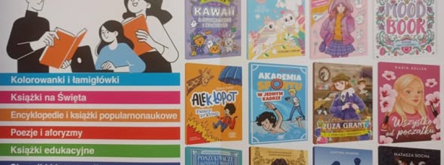 Szkolna biblioteka zaprasza na kiermasz książek.