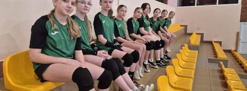 Mistrzostwa powiatu w minipiłce siatkowej dziewcząt.