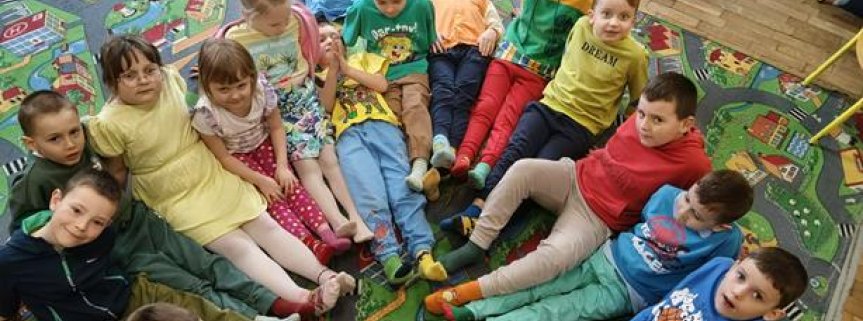 Światowy Dzień Osób z Zespołem Downa, odbył się Dzień Kolorowych Skarpetek 