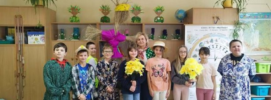 Pożegnanie zimy oddziału przedszkolnego oraz klas 1-3.