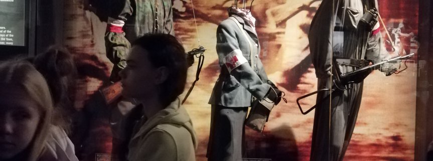 Lekcja muzealna w Muzeum Powstania Warszawskiego kl 7 i 8